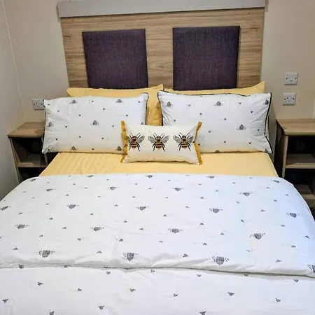 Caravan To Rent In Crainfield Bay Kompleks wypoczynkowy *