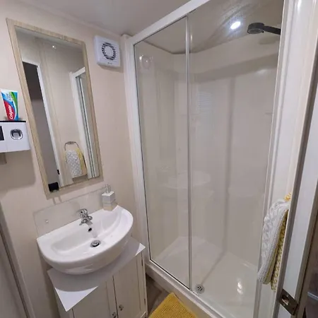Kompleks wypoczynkowy Caravan To Rent In Crainfield Bay